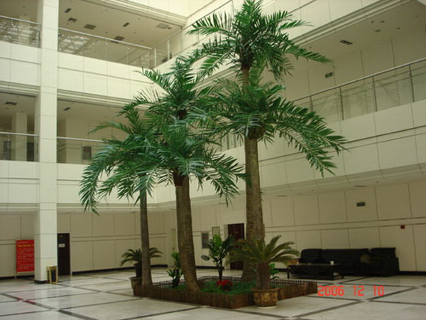 青岛海景大酒店制作椰子树  昆明佳萌景观工程有限公司